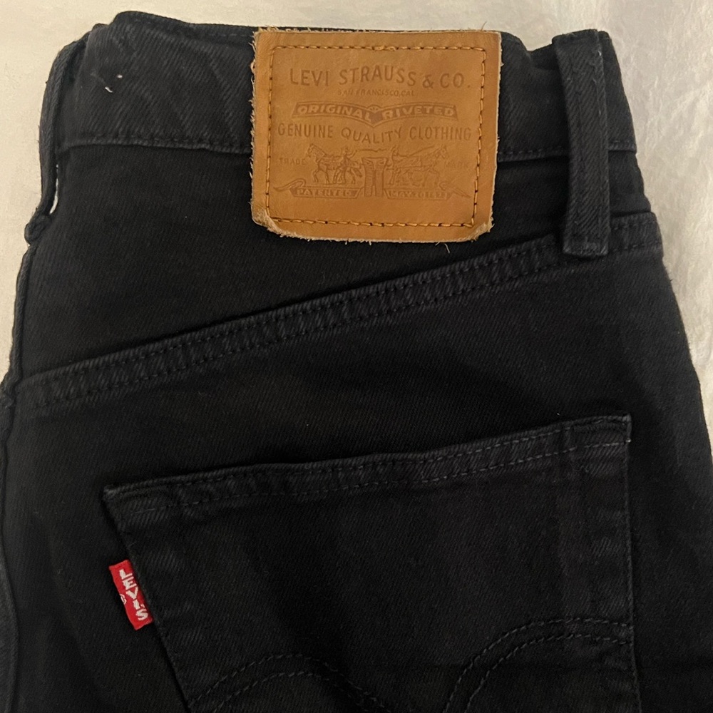 Levis Ribcage Straight Ankle